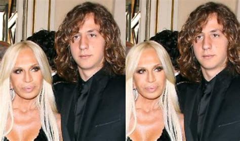 donatella versace patrimonio soldi|donatella versace son.